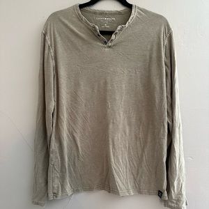 Lucky Brand T-Shirt